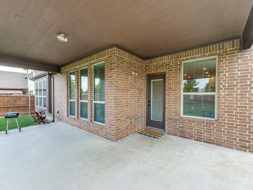 1605 Barnard Lane