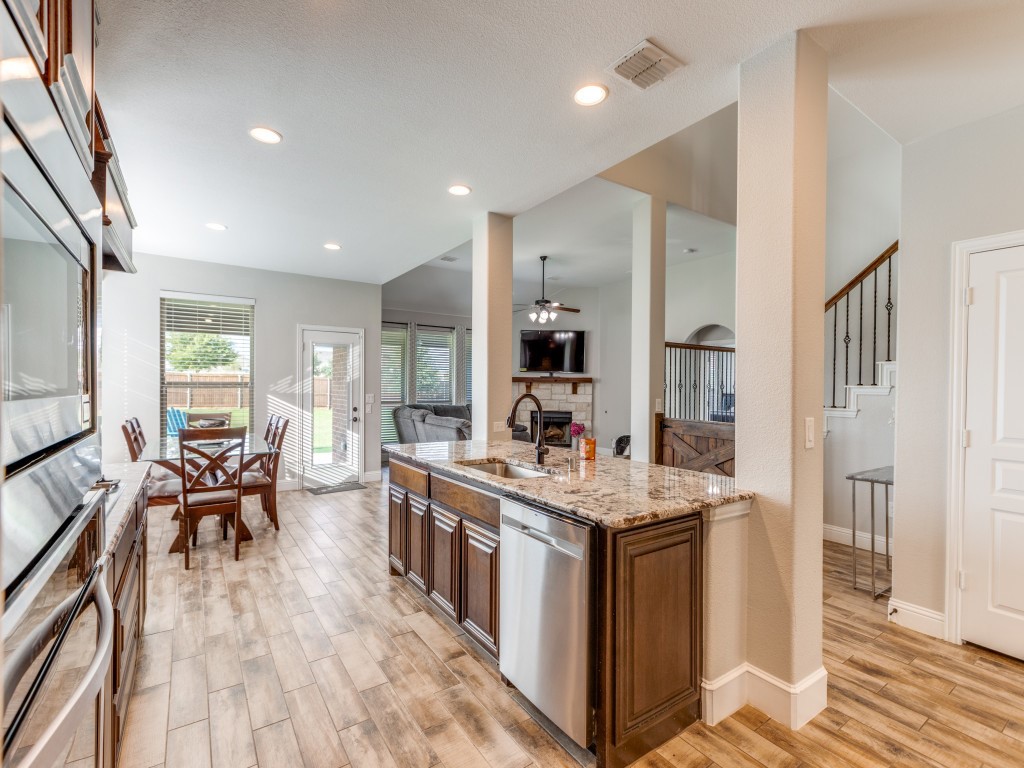 1605 Barnard Lane
