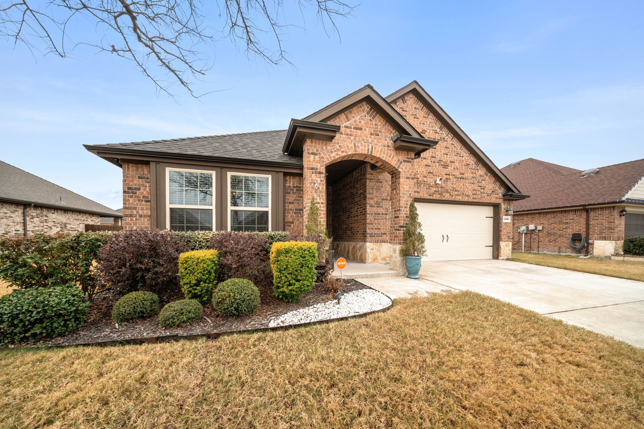 1536 Owen Way