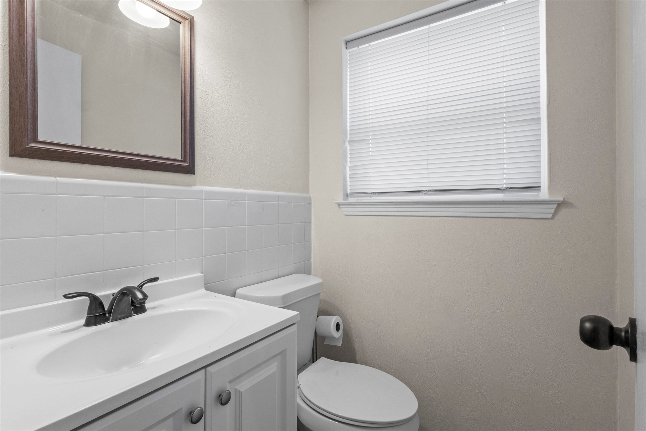 738 Kingswood Avenue