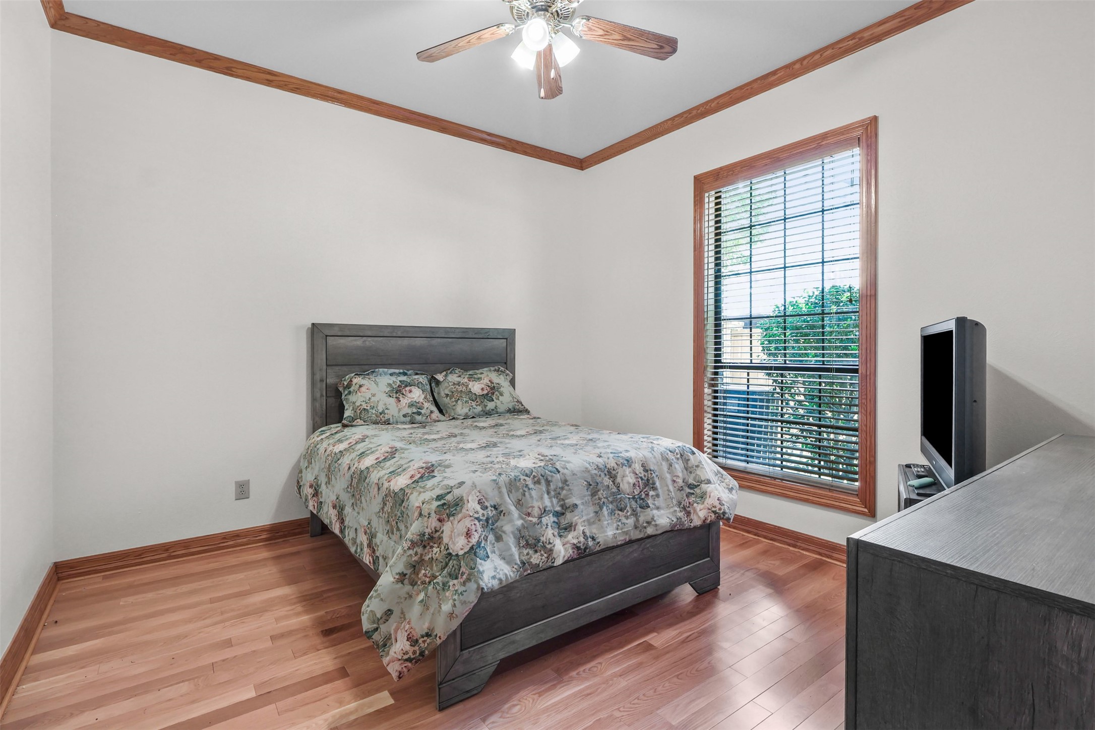 5312 Seascape Lane
