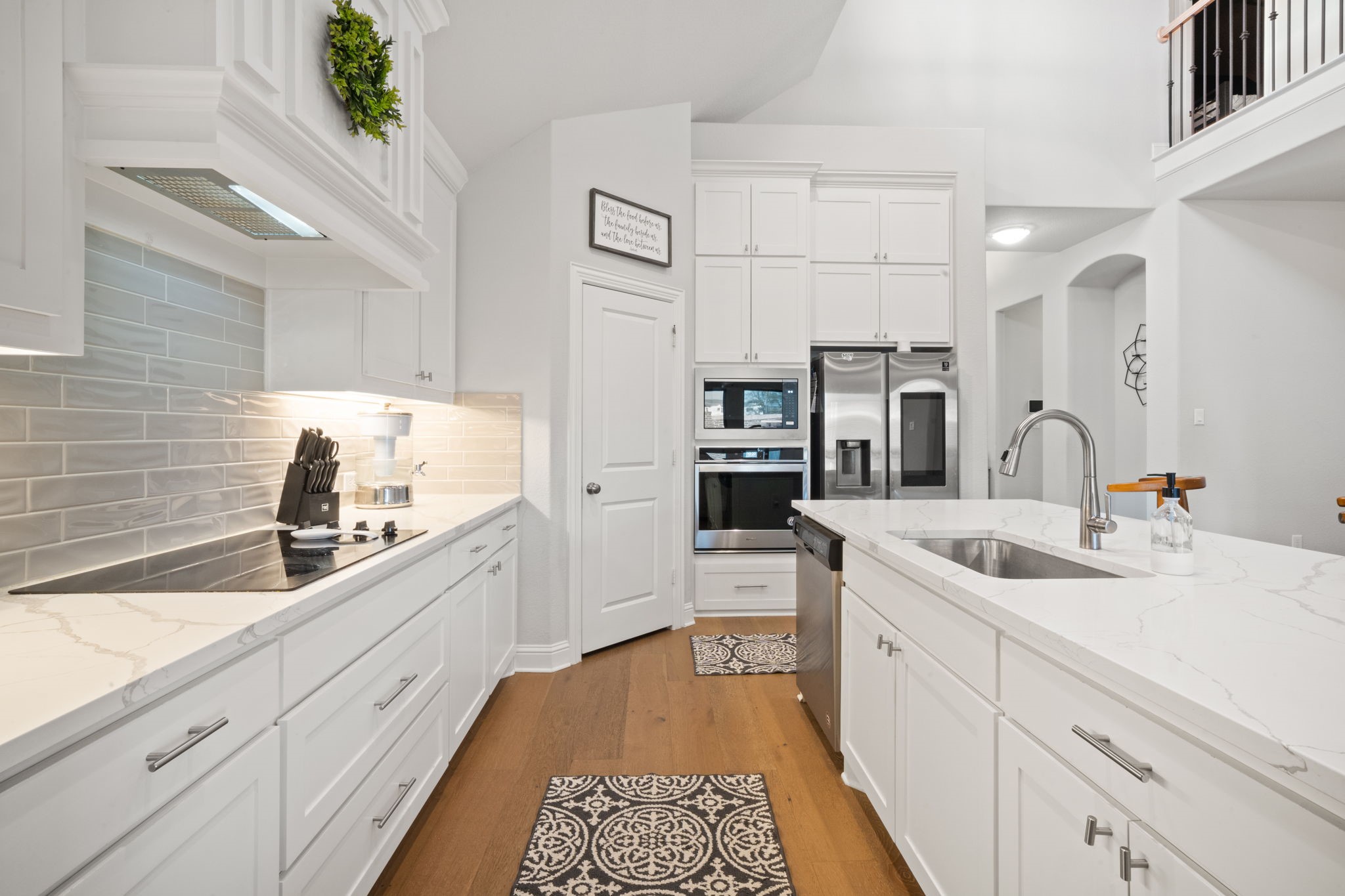 225 Lariat Trail