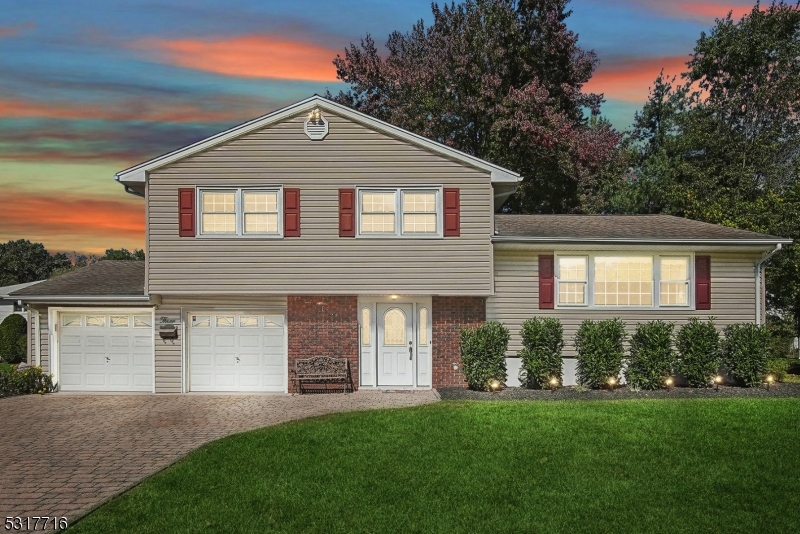 3 Poplar Way