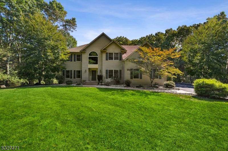 8 Heirloom Rd