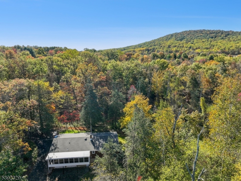 5 Weatherhill Rd