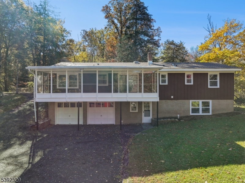 5 Weatherhill Rd