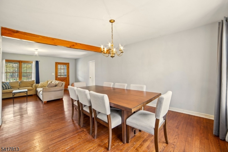 21 Readington Rd