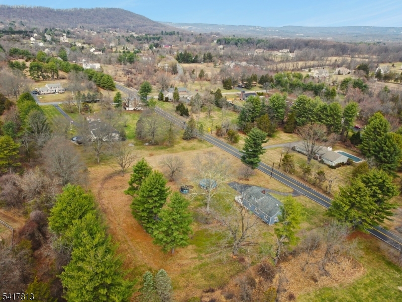 21 Readington Rd