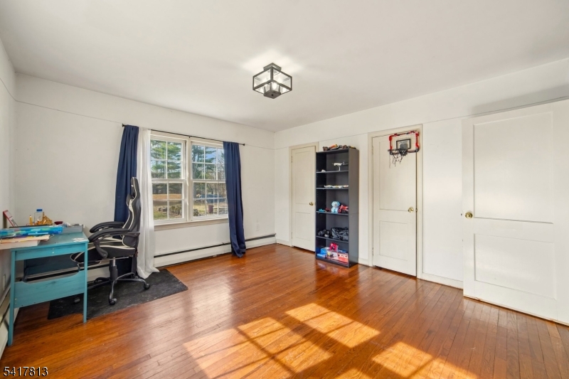 21 Readington Rd