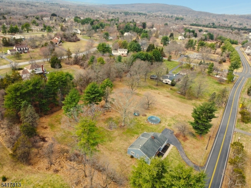 21 Readington Rd