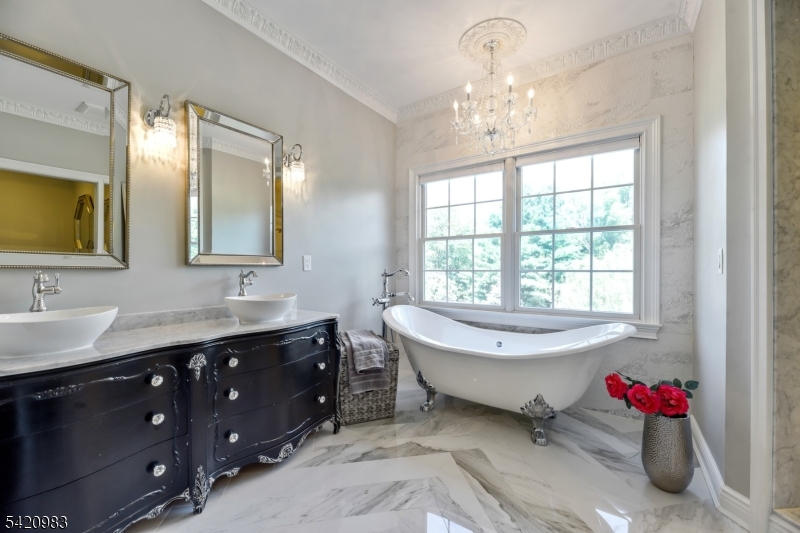 9 Van Fleet Rd