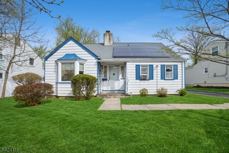 230 Sandford Ave