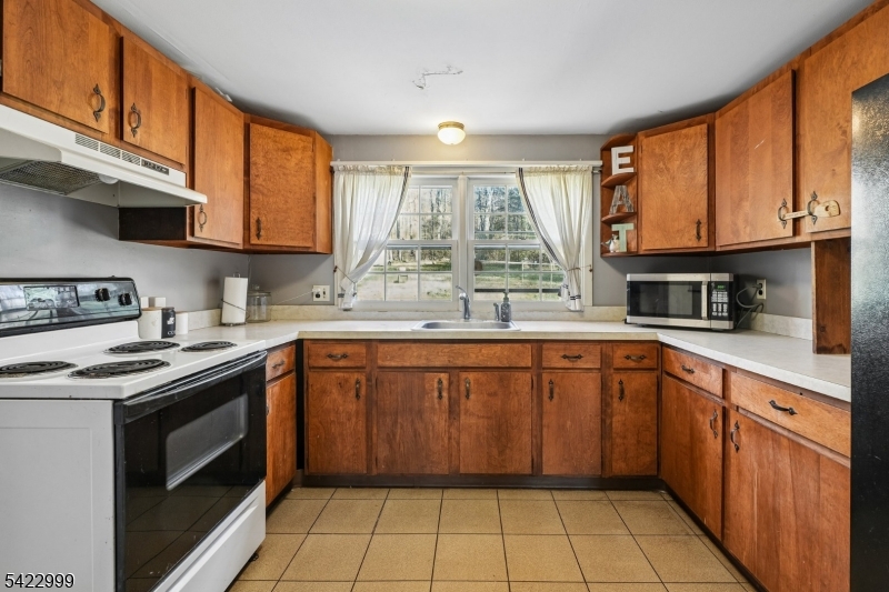55 Washington Valley Rd