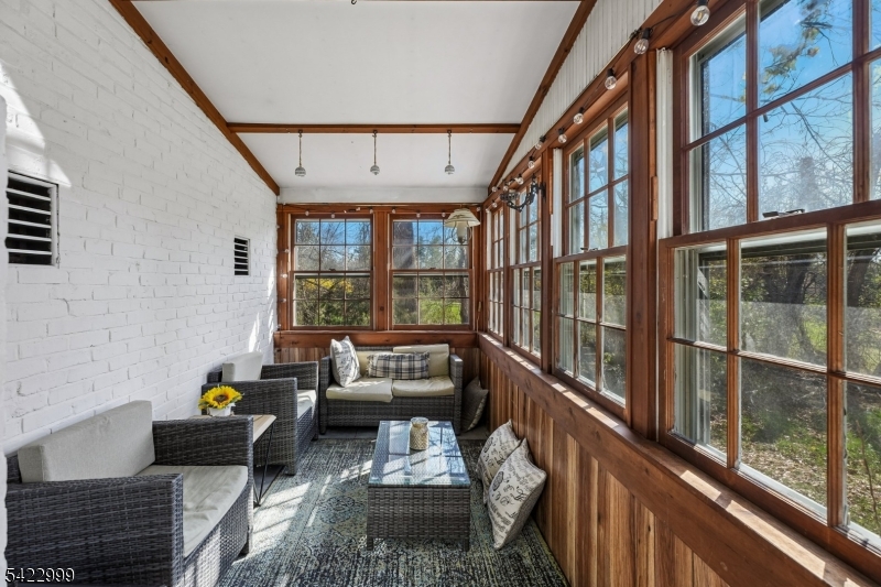 55 Washington Valley Rd
