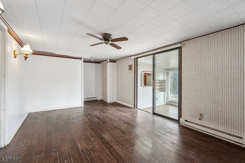 398 Riegelsville Rd