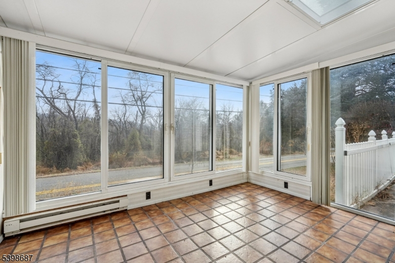 398 Riegelsville Rd