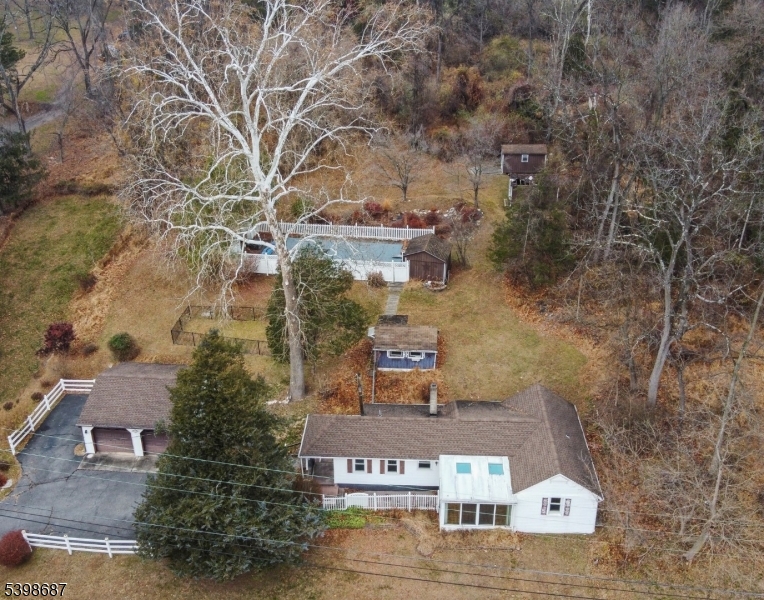 398 Riegelsville Rd