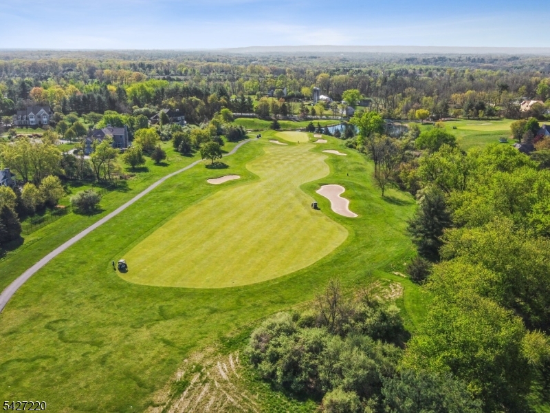 2 Fairway Dr