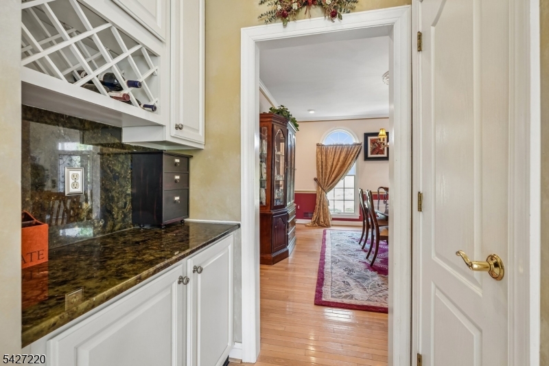 2 Fairway Dr