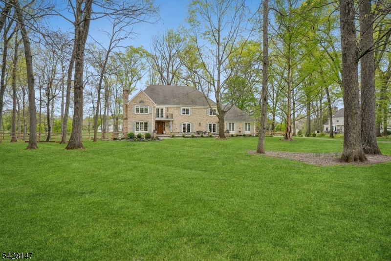 4 Flintlock Rd