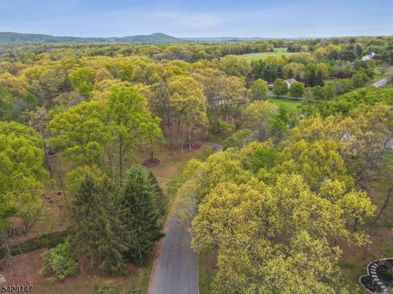 4 Flintlock Rd