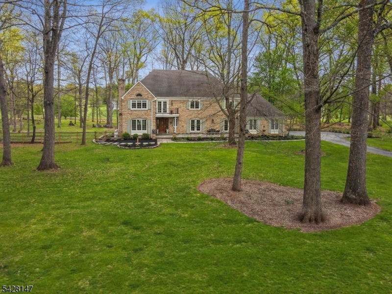 4 Flintlock Rd