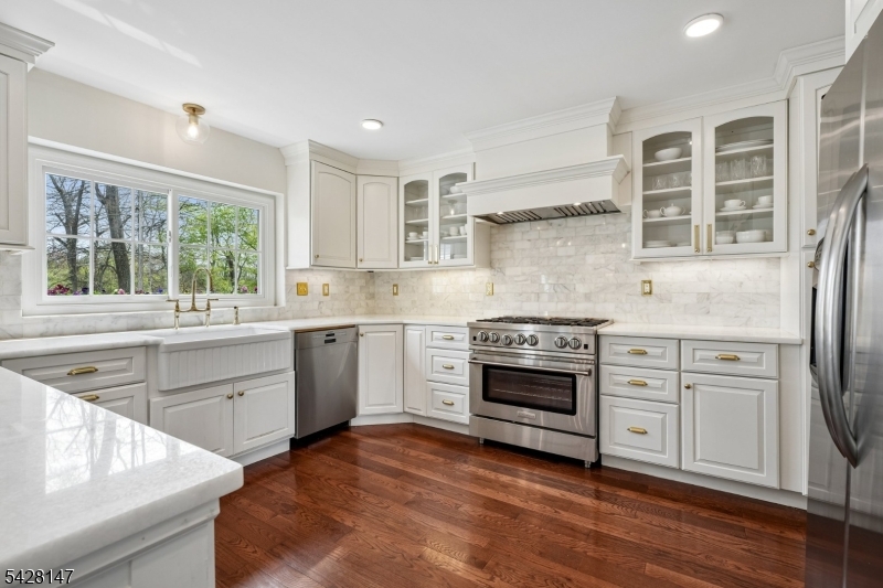 4 Flintlock Rd