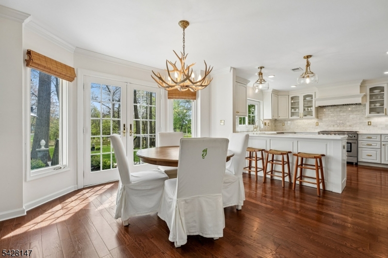 4 Flintlock Rd