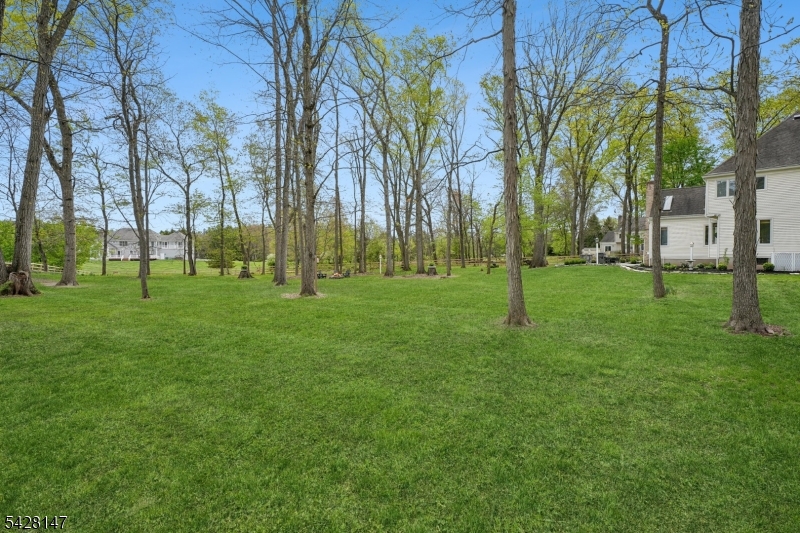 4 Flintlock Rd