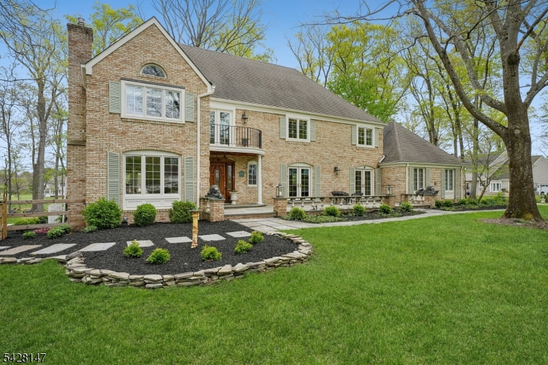 4 Flintlock Rd