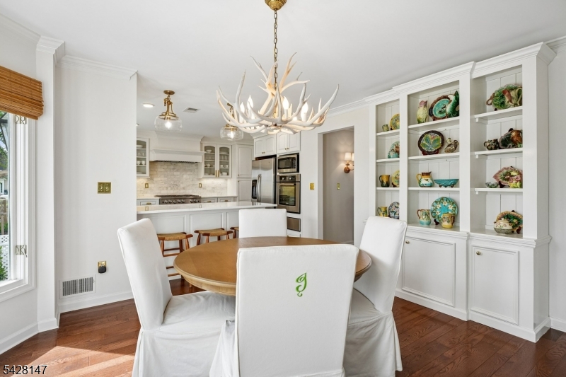 4 Flintlock Rd