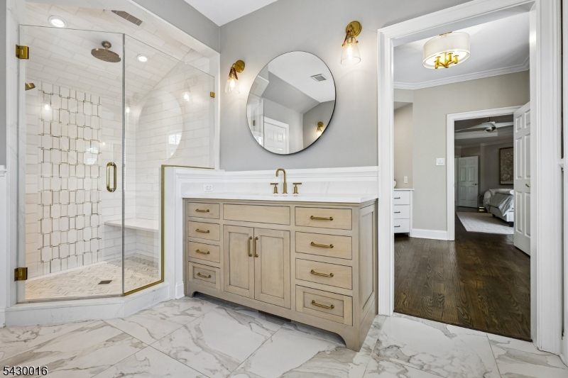 1 Buckeye Ln