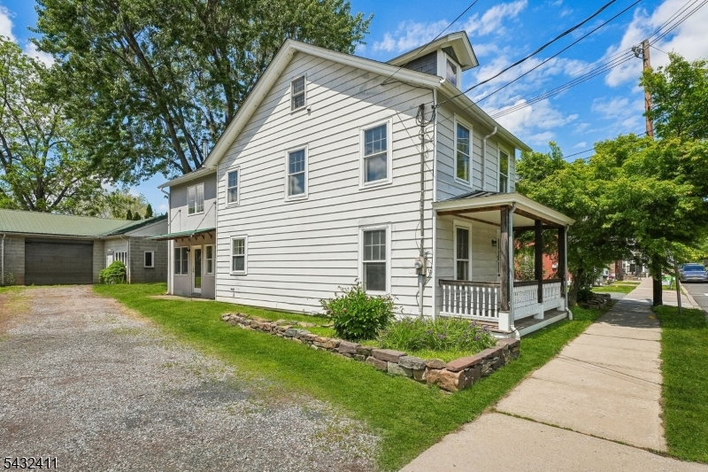 241 N Main St