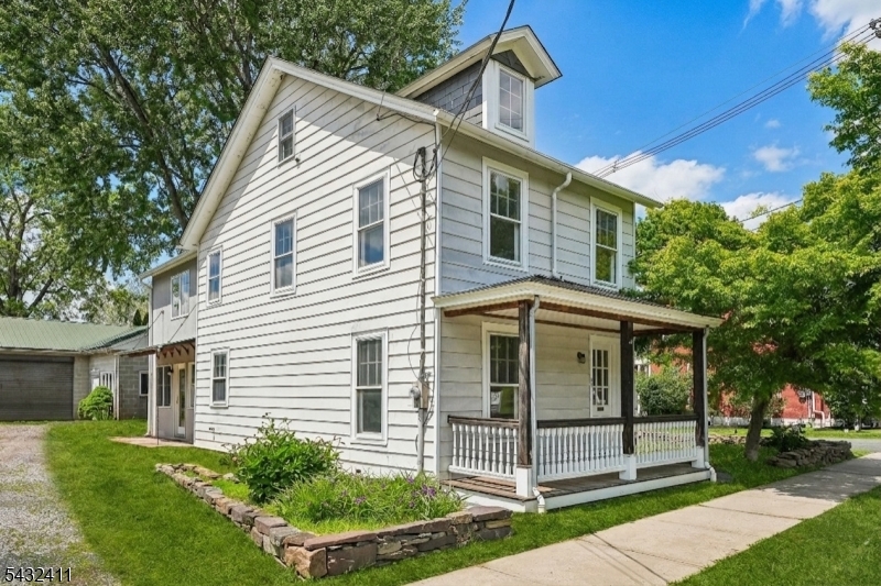 241 N Main St