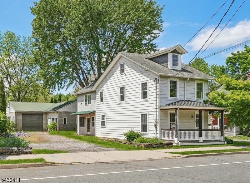 241 N Main St
