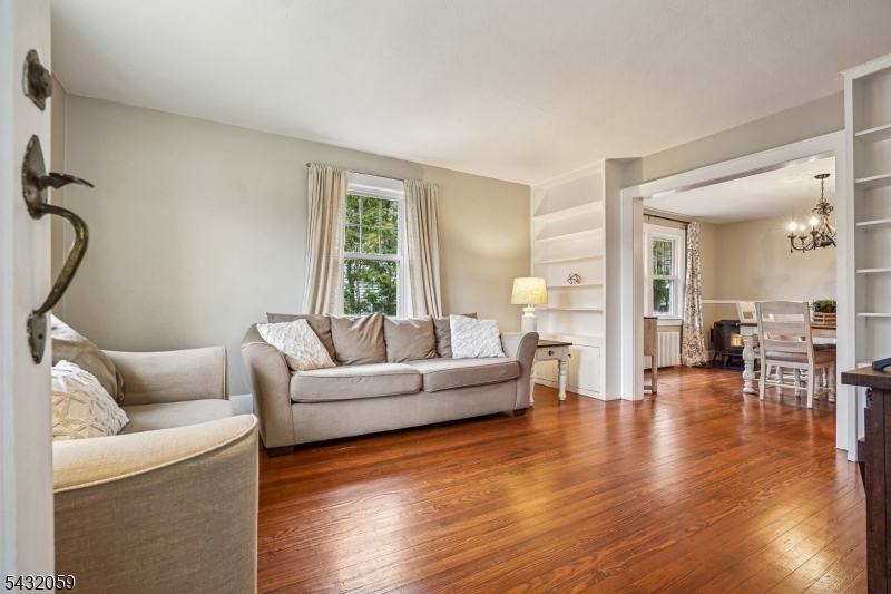 116 Readington Rd