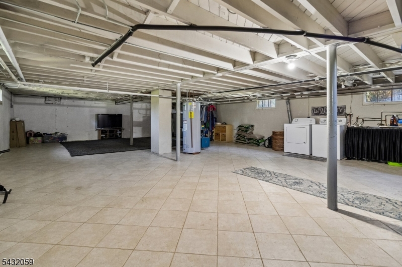 116 Readington Rd