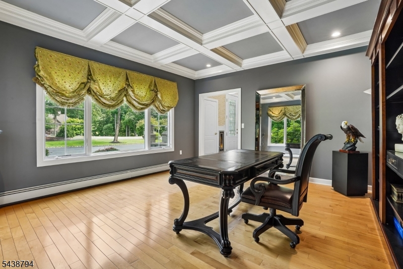 30 Dogwood Dr