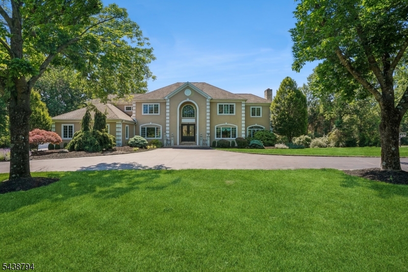 30 Dogwood Dr