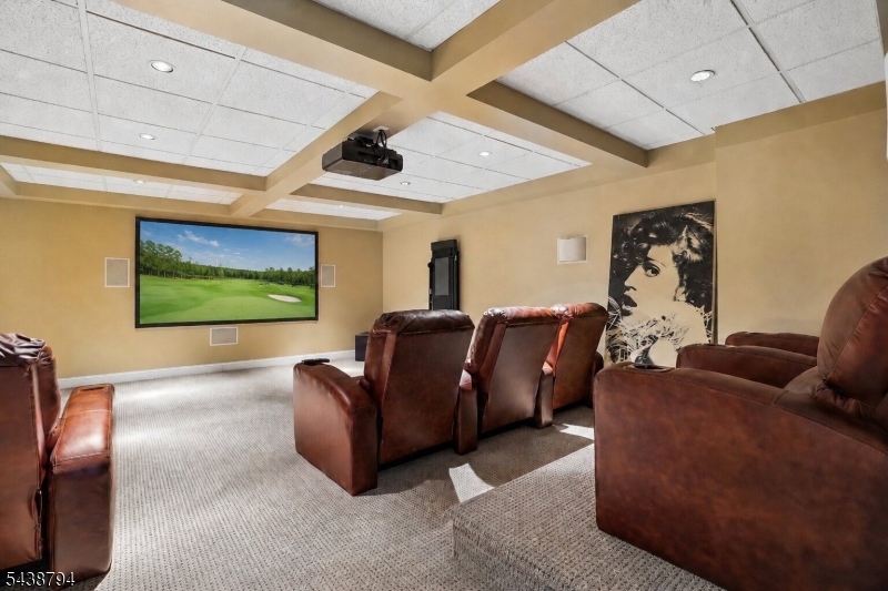 30 Dogwood Dr