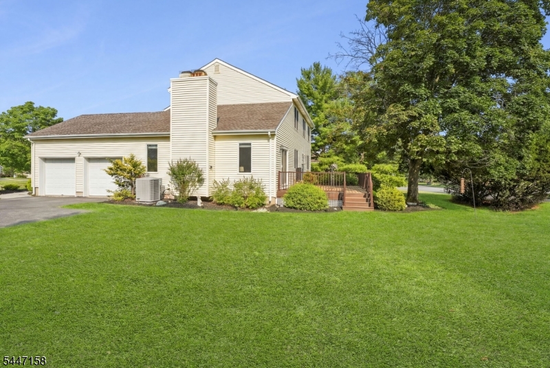 1 Witzling Ct