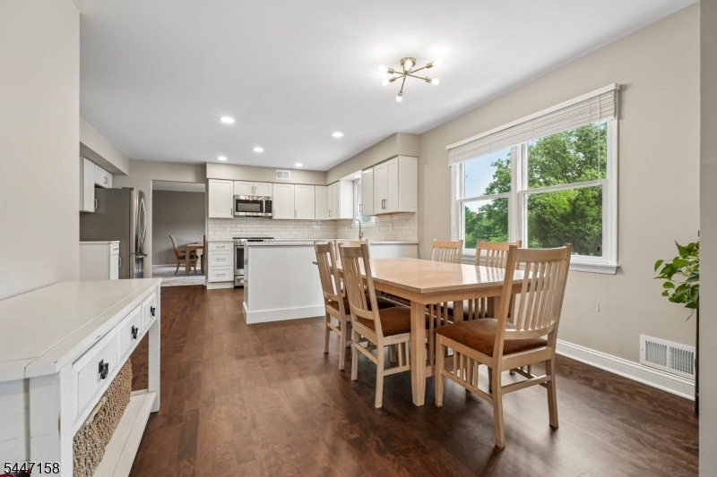 1 Witzling Ct
