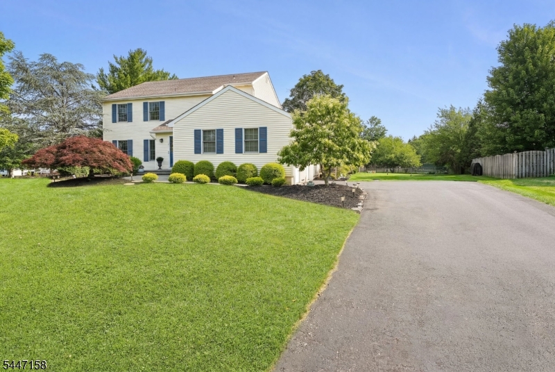 1 Witzling Ct