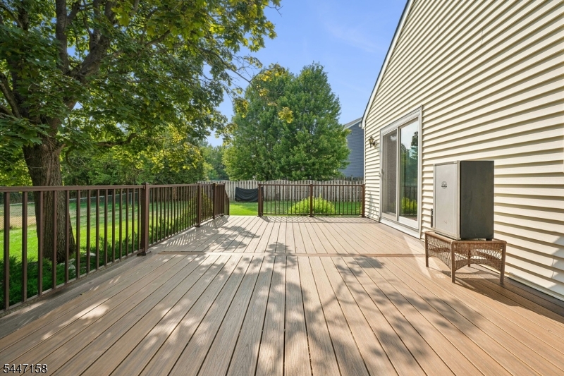 1 Witzling Ct