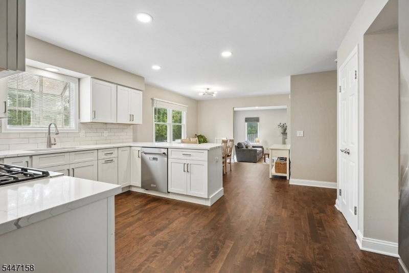 1 Witzling Ct