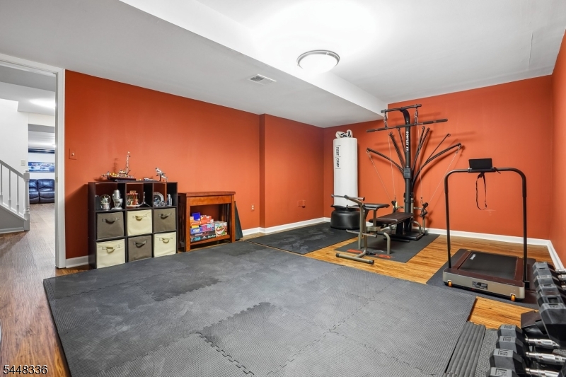 6 Proprietor Ln