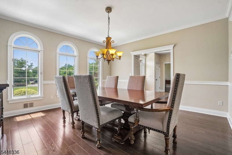 6 Proprietor Ln