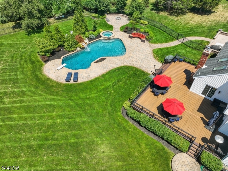 6 Proprietor Ln