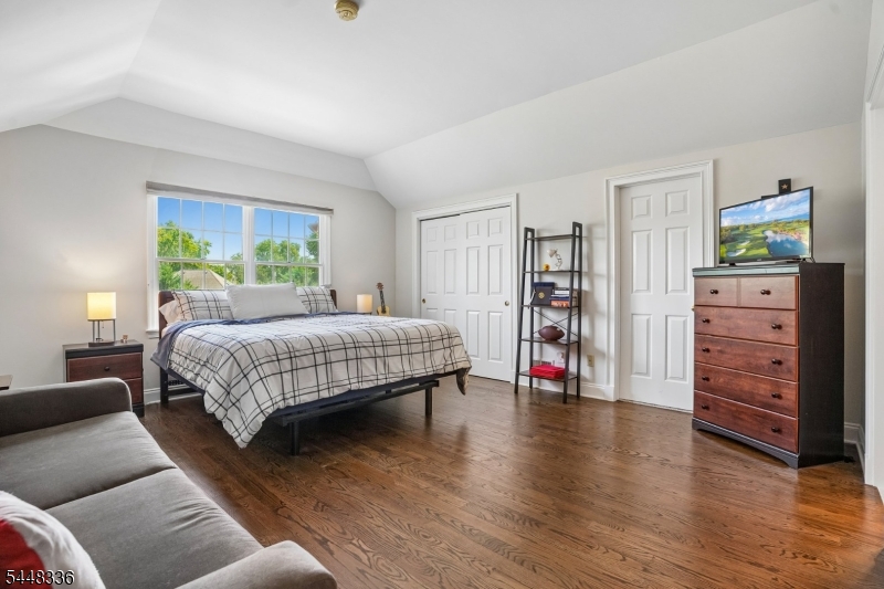 6 Proprietor Ln