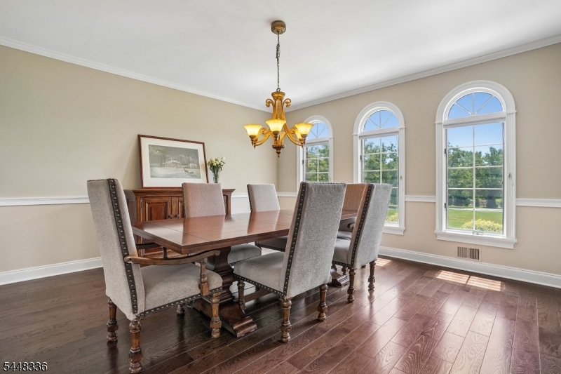 6 Proprietor Ln
